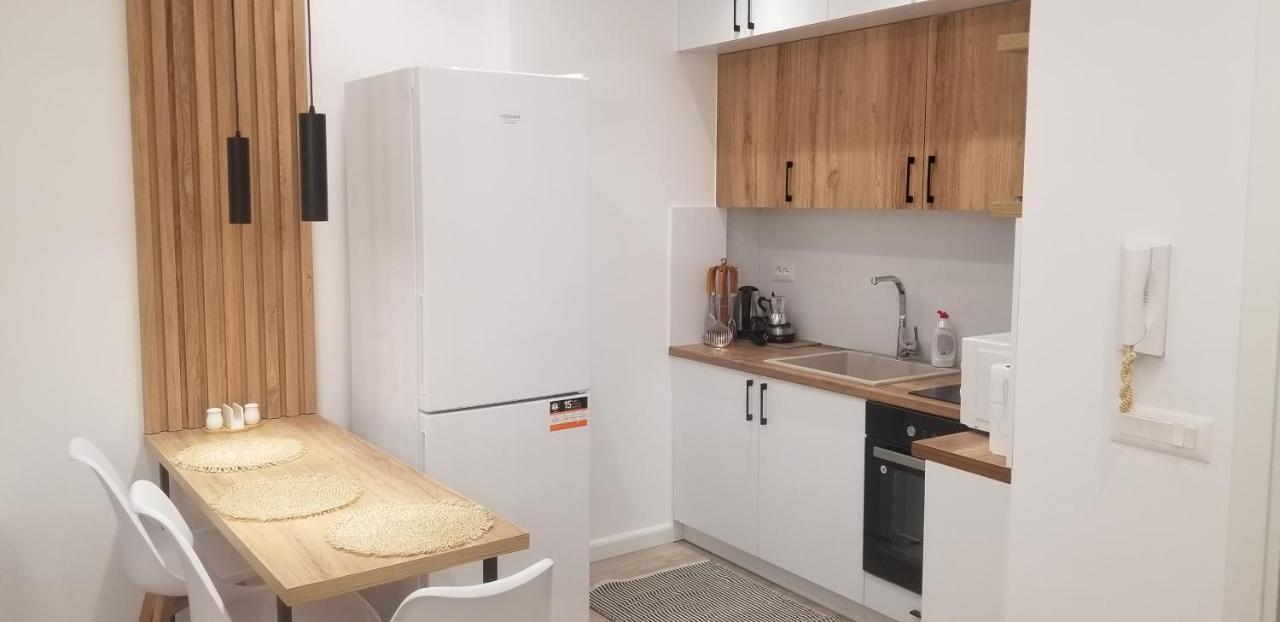 2A Near Blloku Area Apartment Тирана Екстер'єр фото