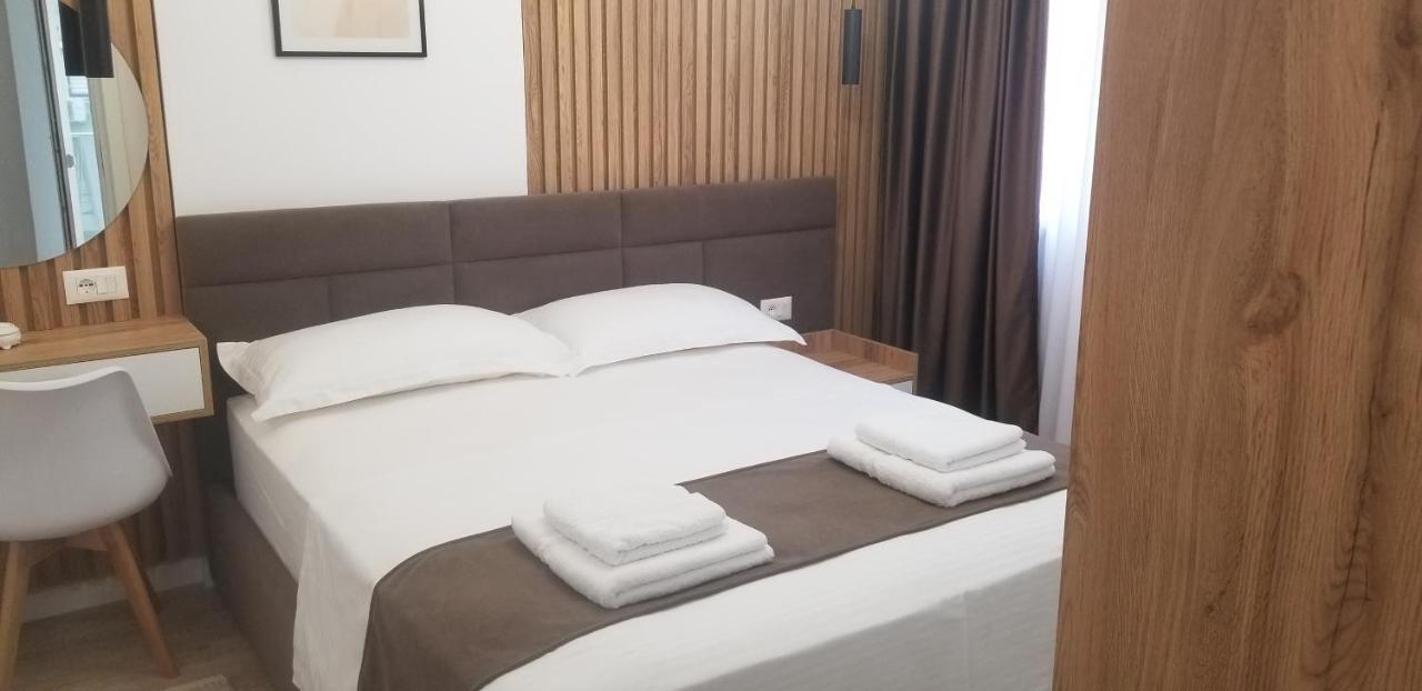 2A Near Blloku Area Apartment Тирана Екстер'єр фото